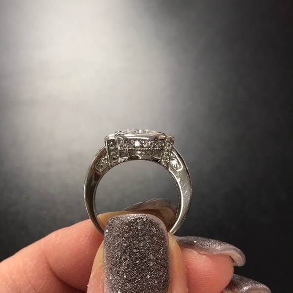 PARK LANE “BRILLIANT” GENUINE CZ RING SIZE 7 - Picture 6 of 10